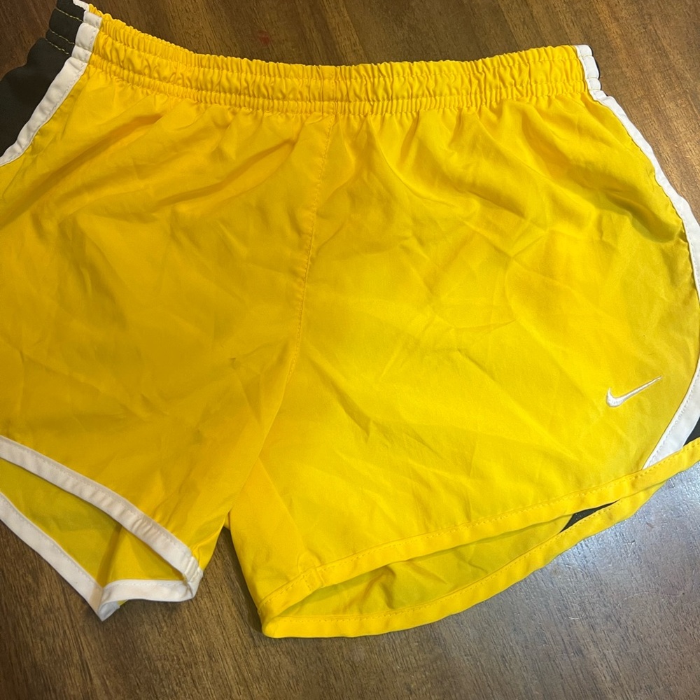Nwt! Nike shorts
